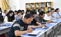 探索教育前沿 激發創新活力