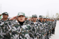 重拾理想，就在新華