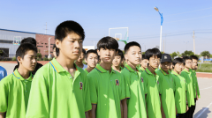 凝聚力量,乘風(fēng)破浪 ——蘭州新華開展2021級(jí)秋季新生素質(zhì)拓展