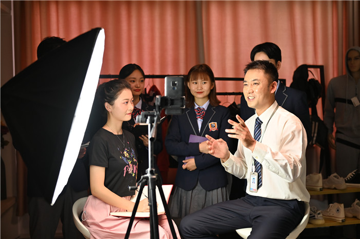 初高中畢業(yè)如何選學校？這幾點很重要