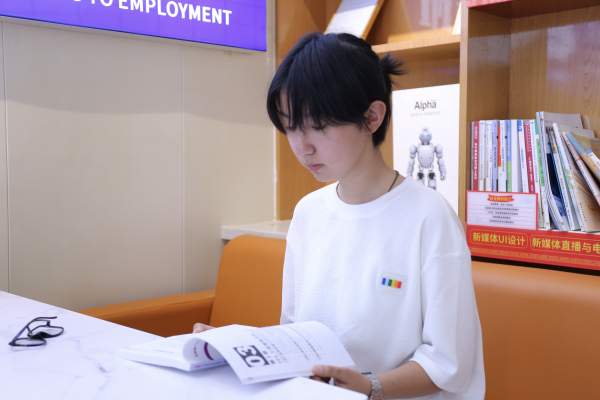 成長與未來探索 蘭州新華學子訪談