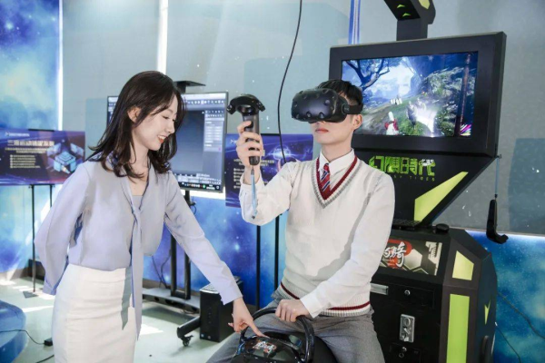 新華區別其他職校的七大優勢 專業技能的多元學習平臺