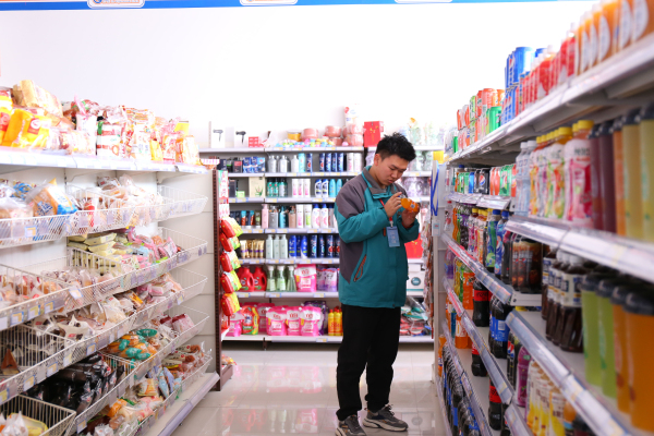 蘭州新華食品安全檢查-強化校園食品監管 筑牢食品安全“網”